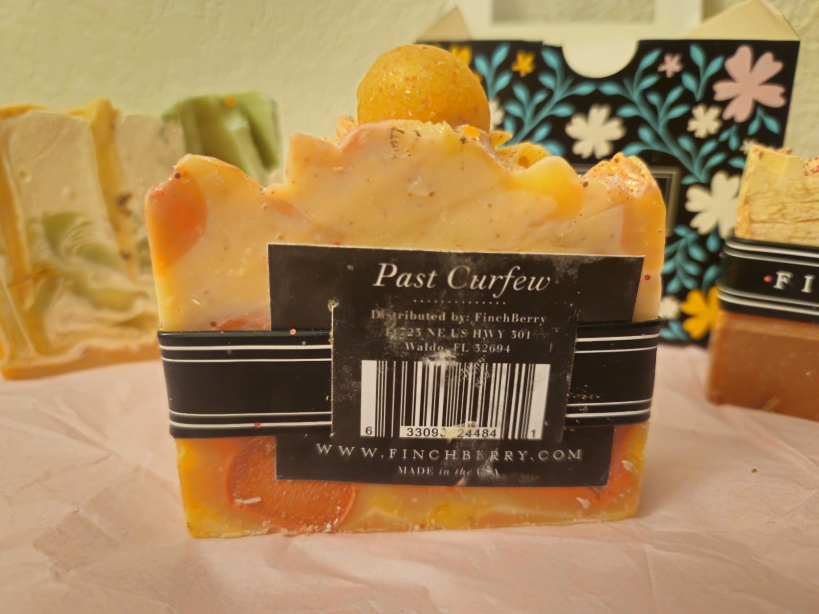 Rare – FinchBerry 4 Handmade Cranberry Chutney Body/Past Curfew & More Soap Set