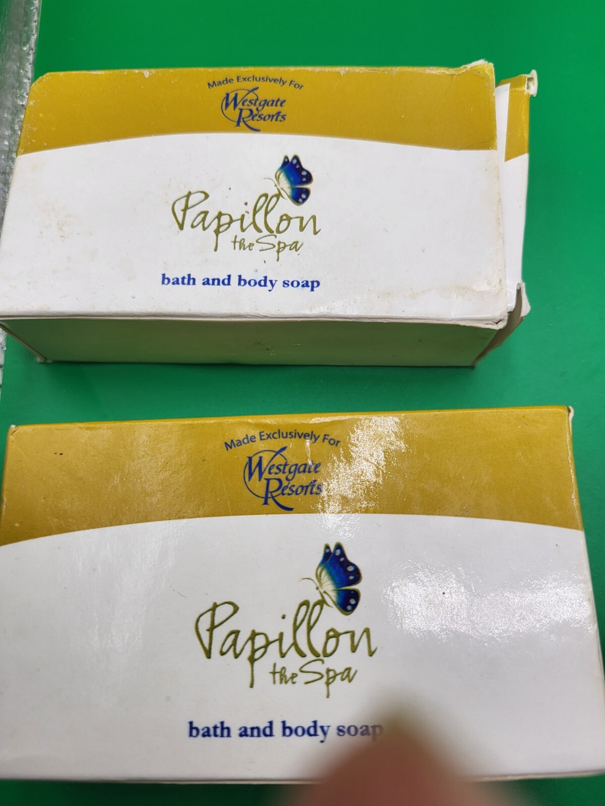 6 (SIX) Mixed Body And FACE SOAP 1 Dial 2 Papillon 2 Francis 1 Lather 1R