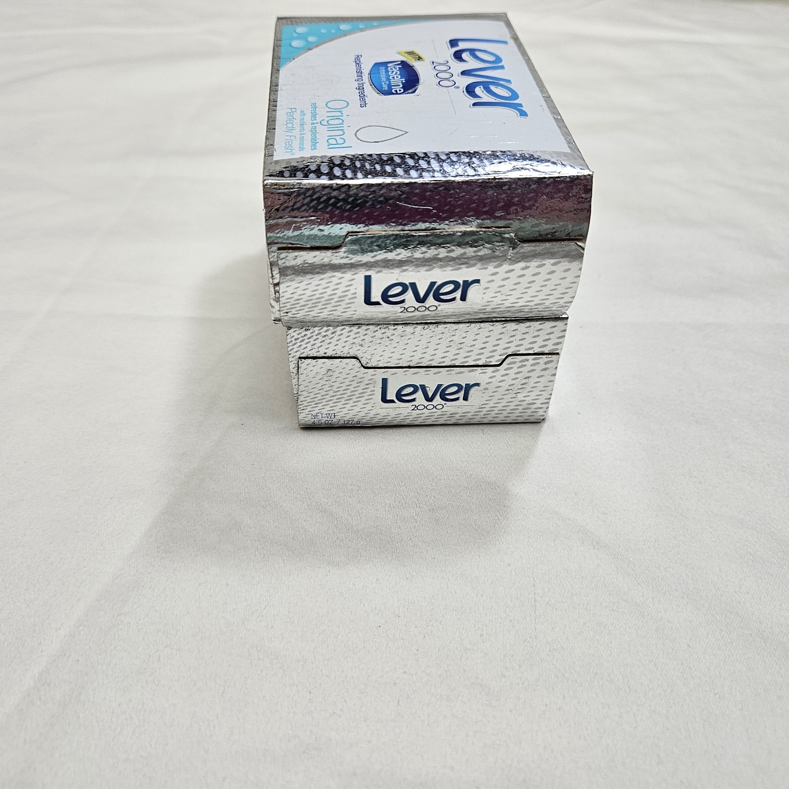 Lever 2000 with Vaseline Petroleum Jelly Origial Scent. Unused 2 Bars