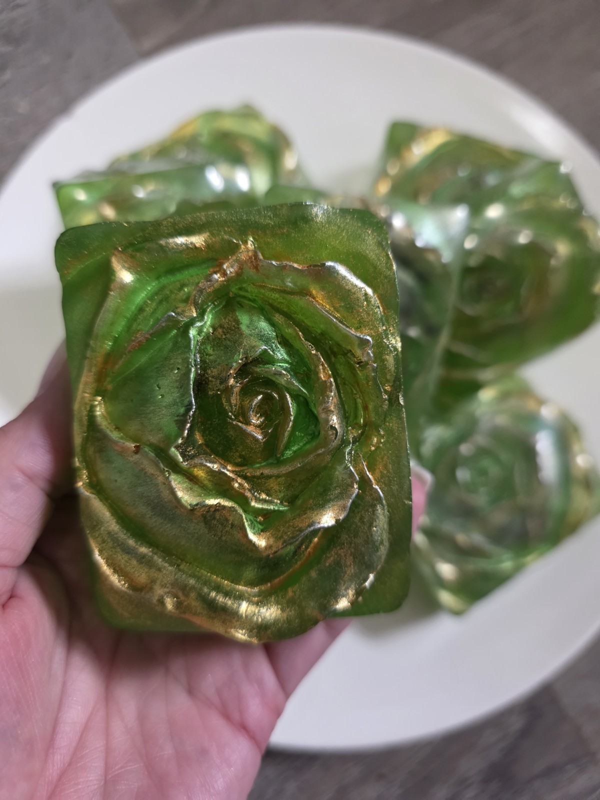 Handmade Aloe Vera & Honey Floral Body & Hand Glycerin Soap Multipack (4 oz)