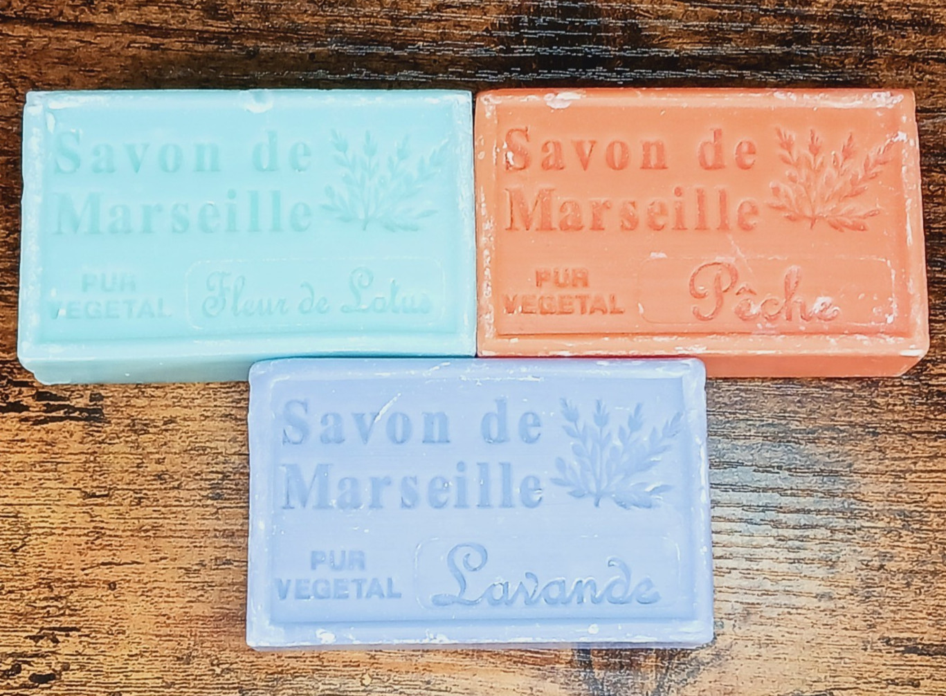 NEW 3 Savon De Marseille Bar Soap (Made In France) Lavender Peach Lotus Flower