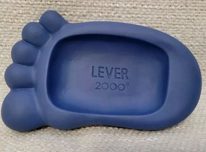 Lever 2000 Anti Bacterial Bar Soap Foot Toy Dish Retired Promo Advertising Y2k