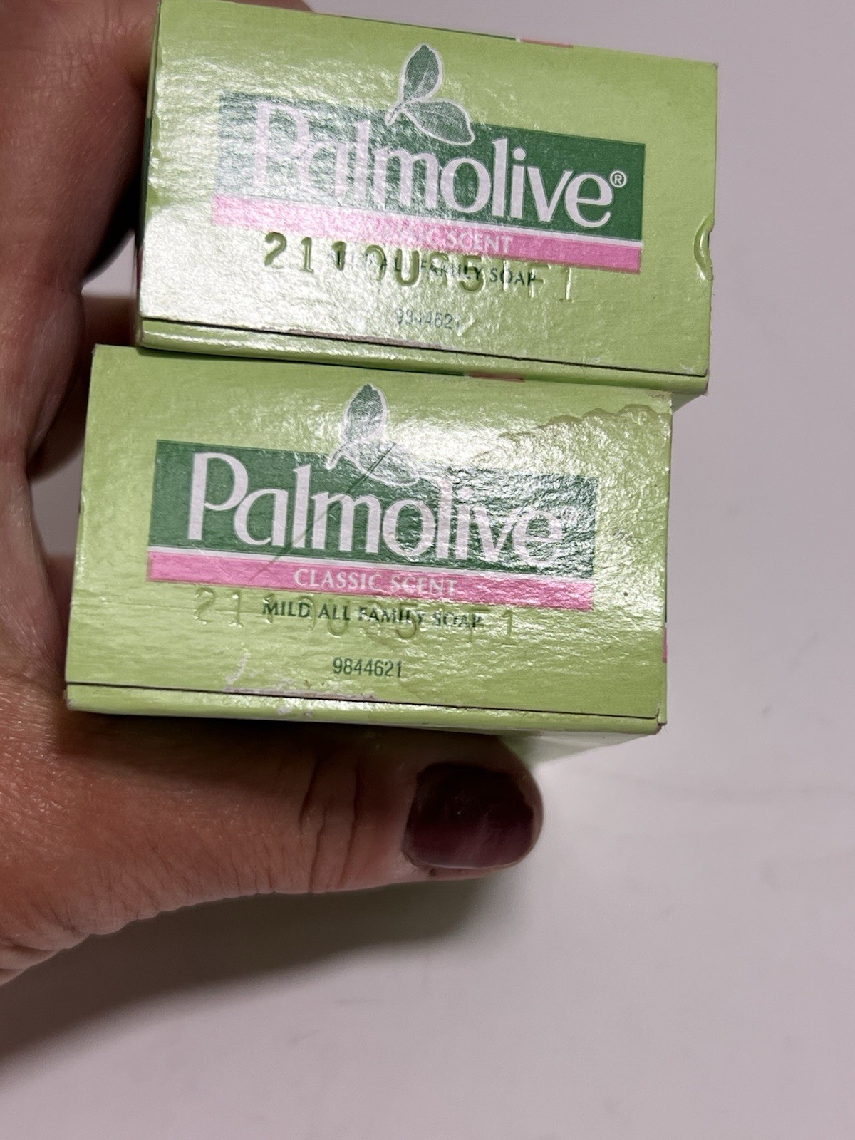 2 Bars Palmolive Bath Bar Soap Classic Scent 3.2 oz Mild All Family Soap