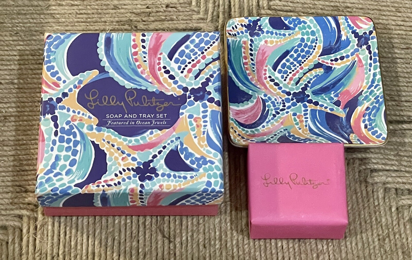 LILLY PULITZER “Ocean Jewels” Soap and Tray Set – New in Box