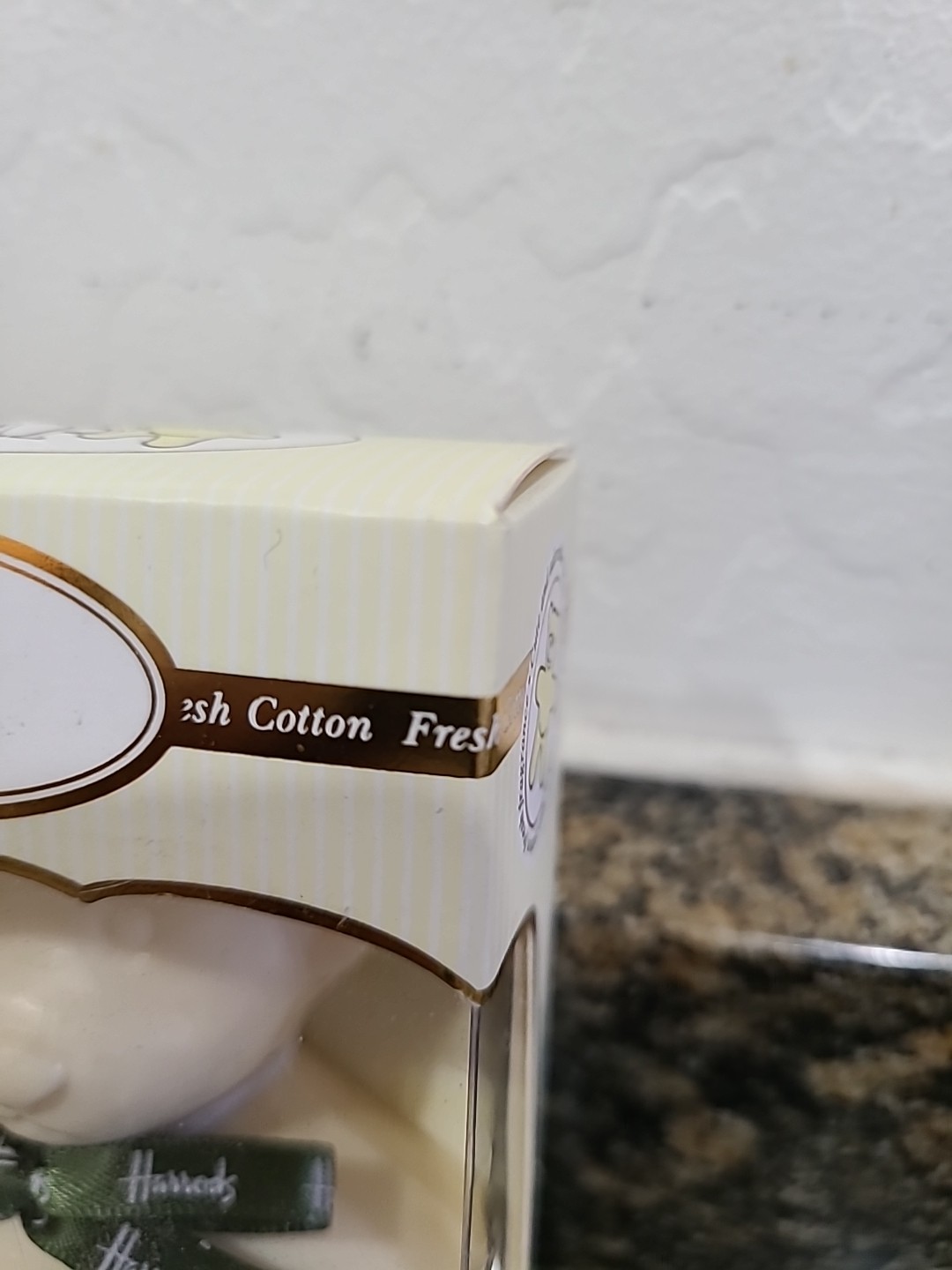 Harrods Fine Soaps Luxury Honey BEAR Soap 4.2 oz Triple Milled Fresh Cotton
