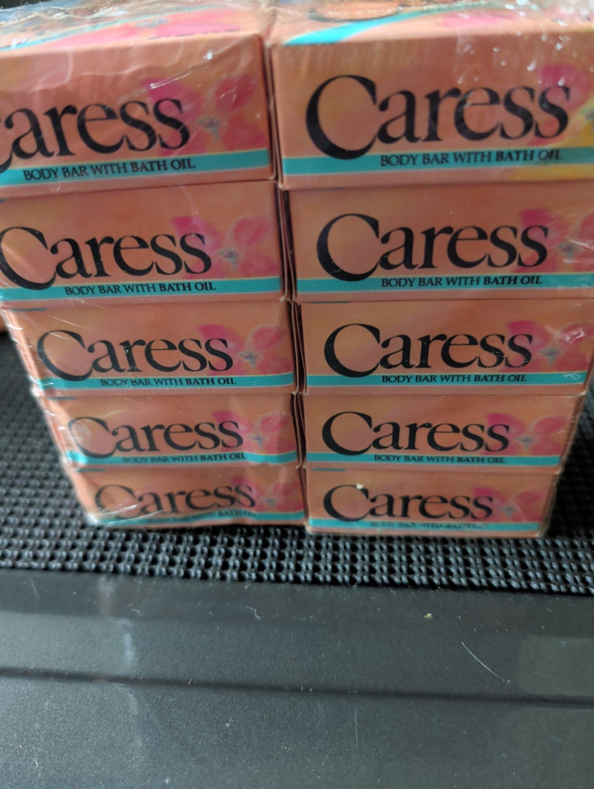 Vintage Caress Peach Moisturizing Body Bar Soap 10 Sample Bars Bath Oil 1.5 Oz