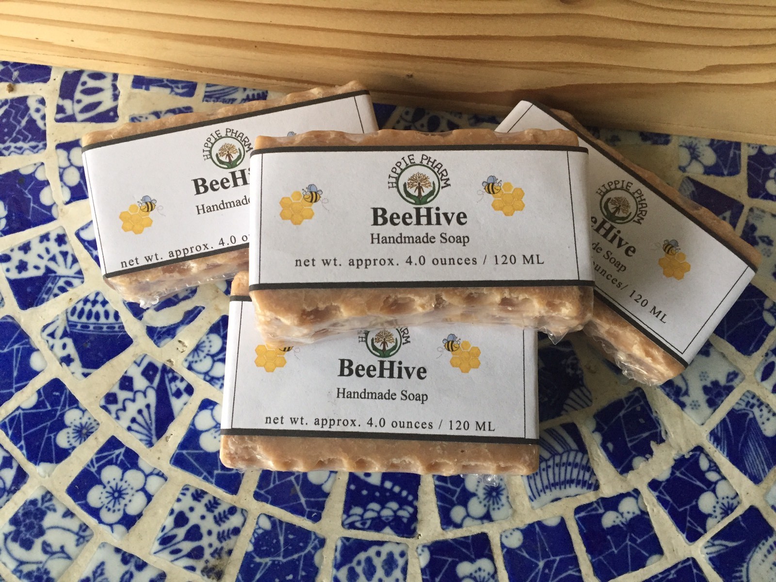 BeeHive Soap Vegan Lot of 4-4 oz handcrafted all natural made with Raw Honey 