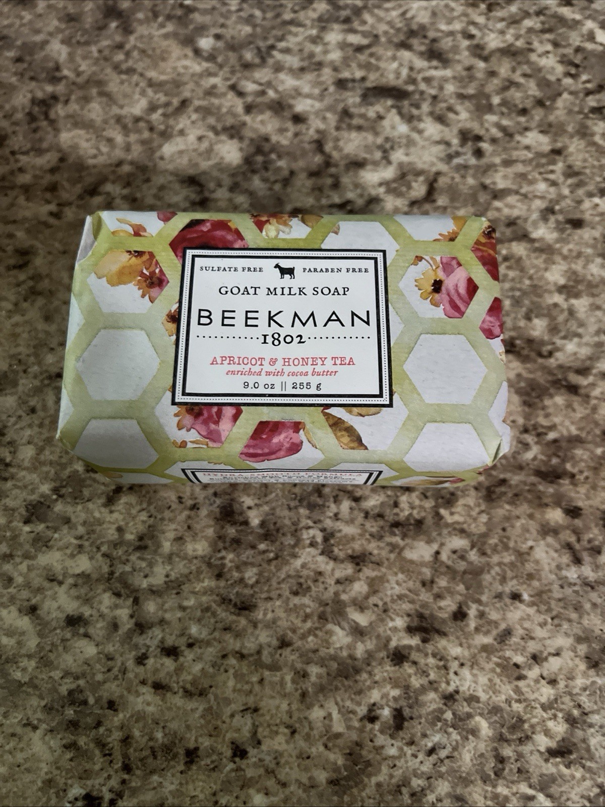 Beekman Goat Milk Soap Bundle 9oz & Honey & Tea Plus 2 3.5oz Vanilla Absolute