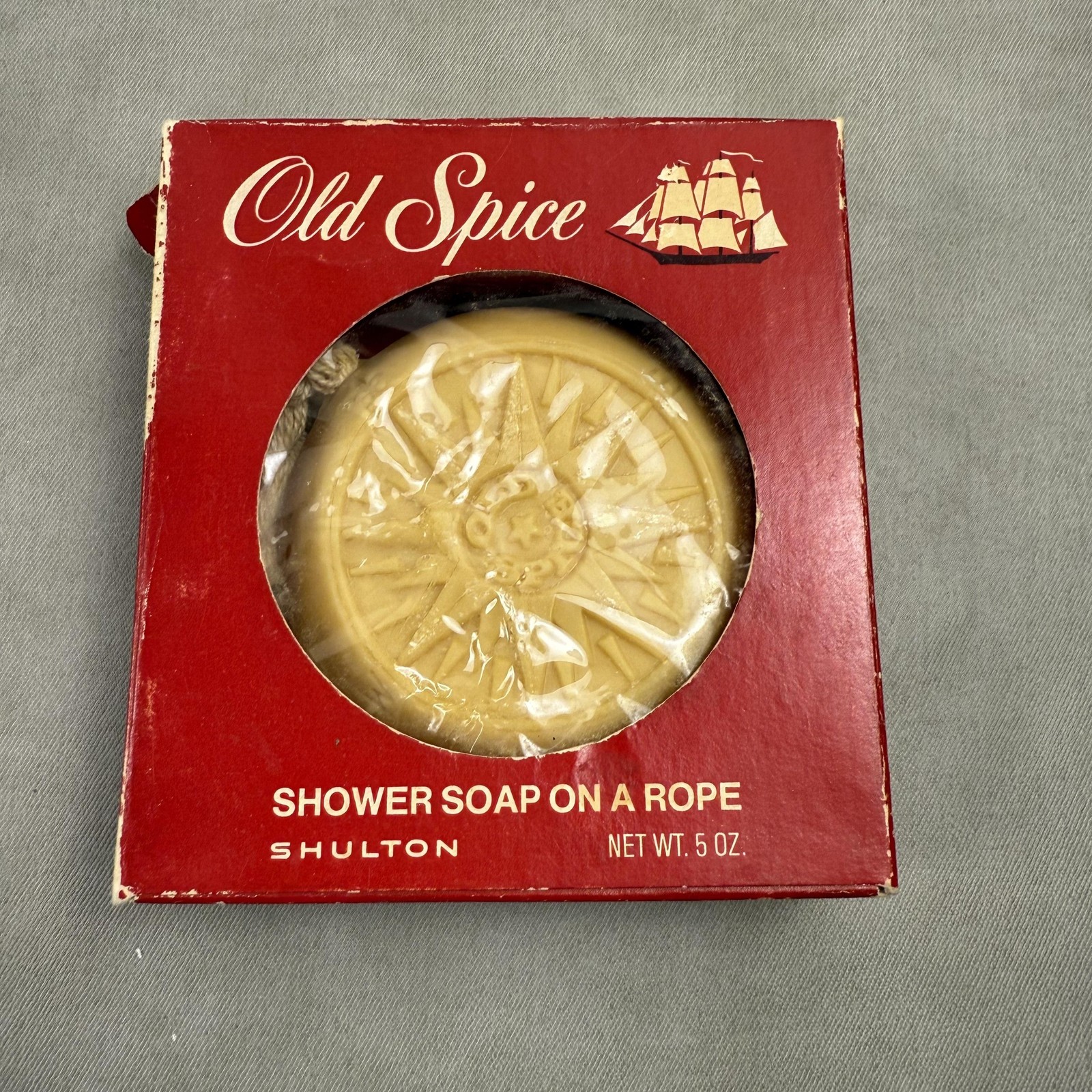 Vintage Old Spice Shower Soap on a Rope 5 oz Shulton Made USA Boxed Compass Logo