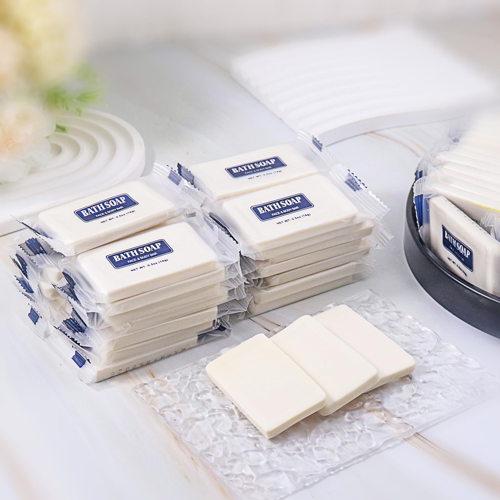 Bulk Bar Soap, 100 Pack Mini Soap Bars Bulk Individually Wrapped, 0.5 oz Trav…