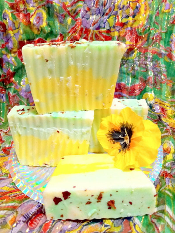 Yoni Organic Vaginal & Body Soap Bar Aloe Vera, Apple Cider V Chamomile Tea 4