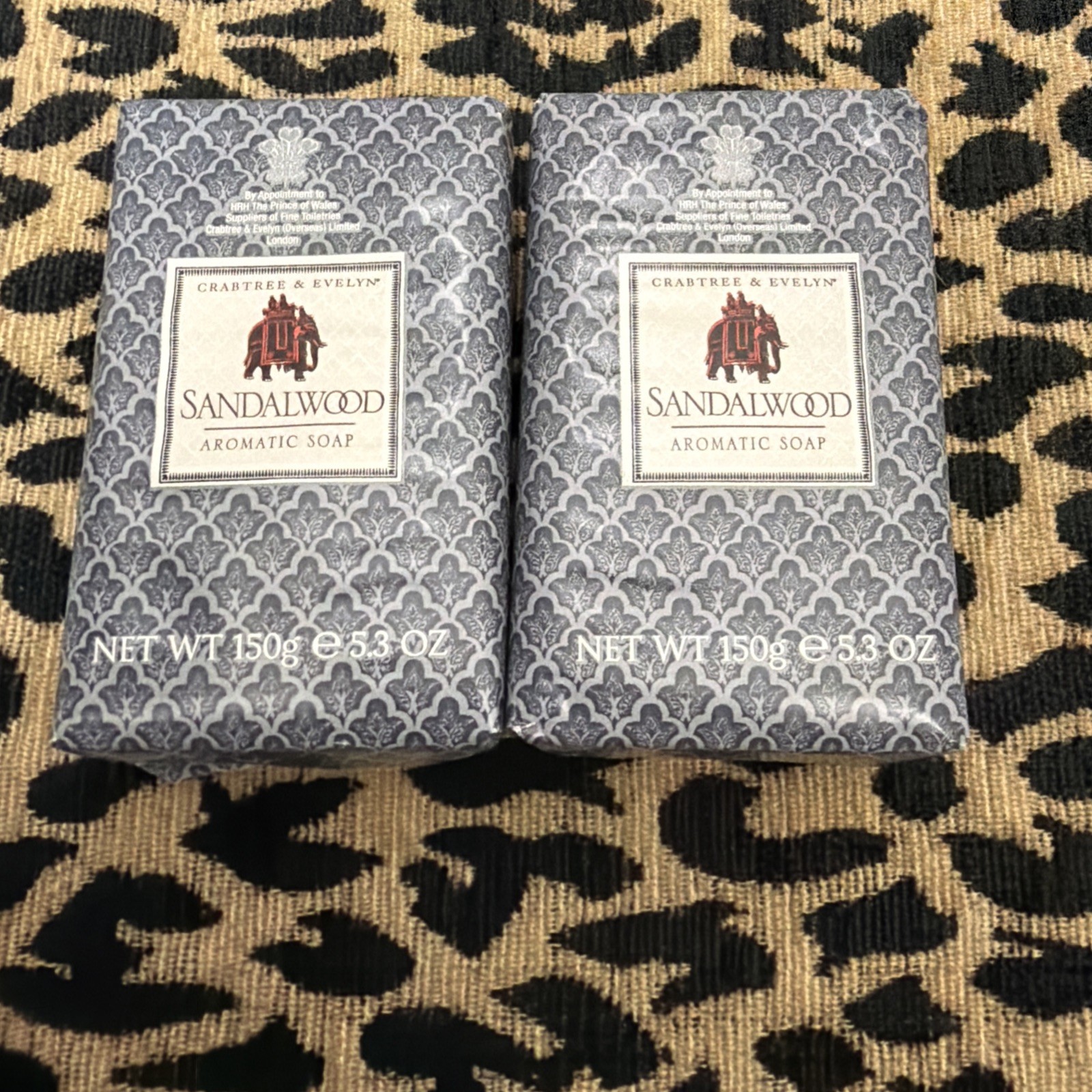 2 Crabtree & Evelyn SANDALWOOD AROMATIC BAR SOAPS 5.3 OZ/150g Each