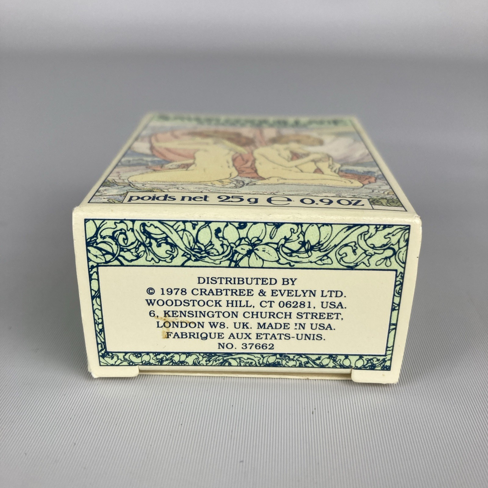 Vintage 1978 CRABTREE & EVELYN Sea Shell Soap With Jojoba Oil 25g / 0.9oz