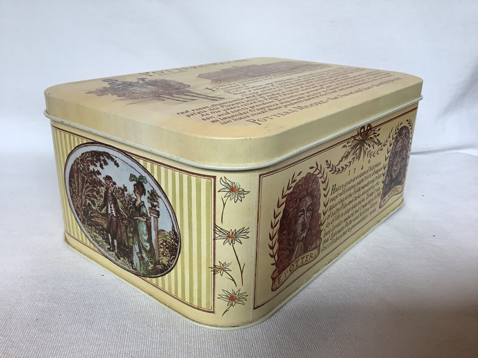 Potter & Moore Tin 12 Soap Bars Coppelia Wild Rose Lavender Melissa Geranium