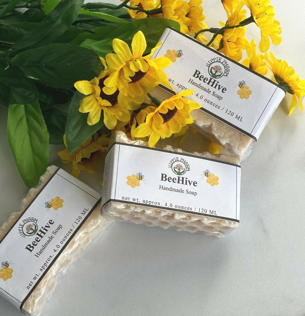 BeeHive Soap Vegan Lot of 4-4 oz handcrafted all natural made with Raw Honey 