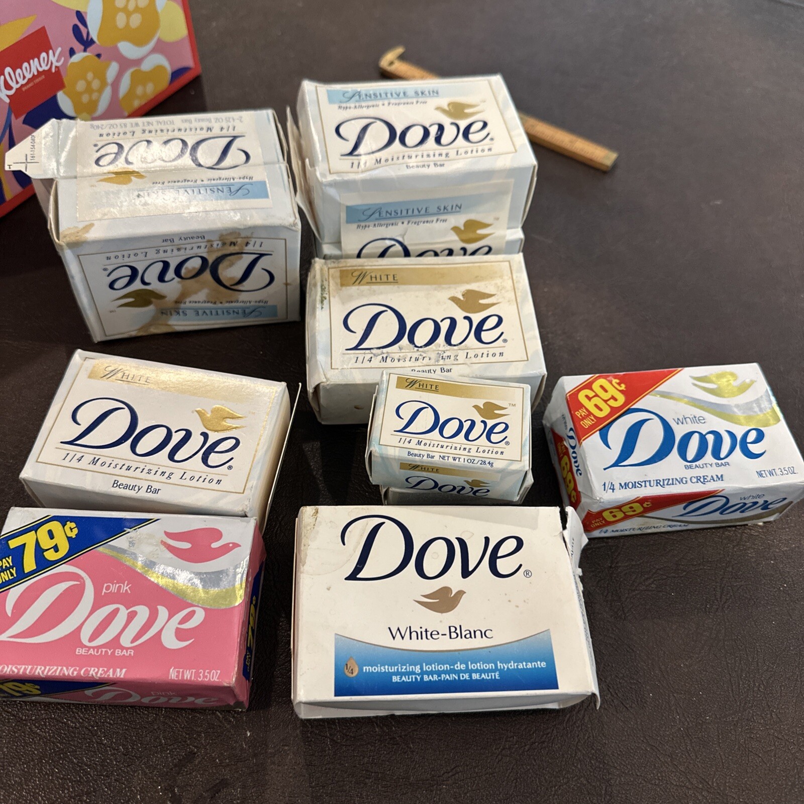 Vintage 1997 Dove Soap White 1/4 Moisture Lotion Bar 11 Pack Various Sizes