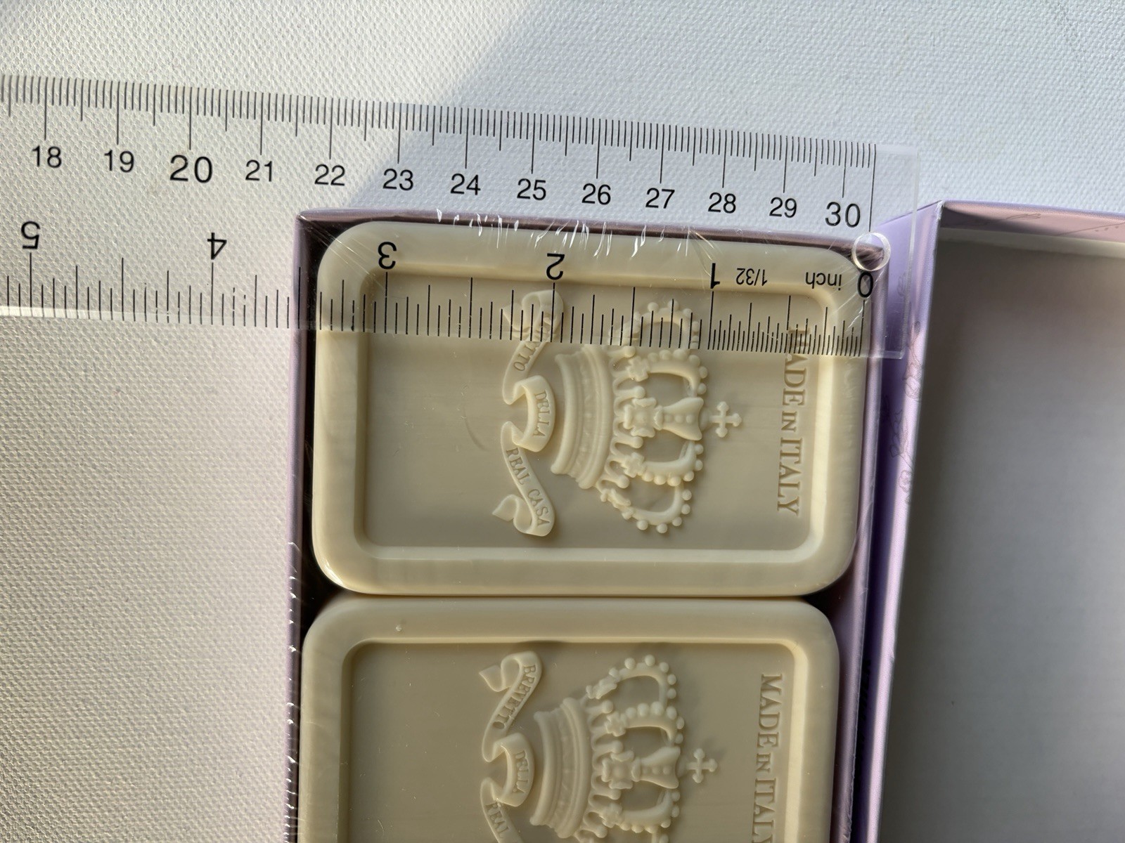 Goats Milk Soap With Lavender – Made In Italy Set Of 3 Bars Each 4.4 Oz