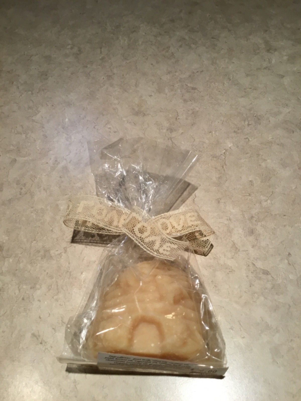 Beehive Shaped Goat Milk Soap w Love Gift Ribbon from Rabbit Hash KY NEW IN PKG
