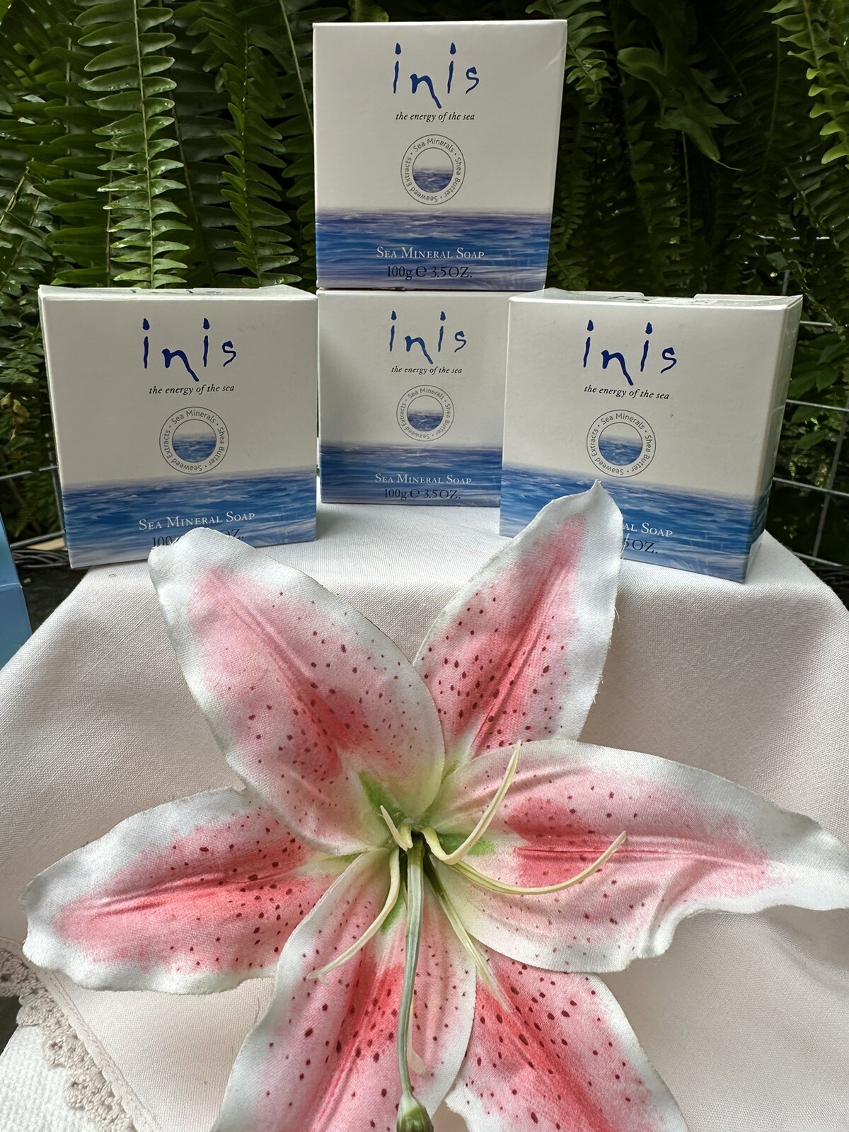 Inis the Energy of the Sea Fragrance 2 ( 3.5oz) Mineral Soaps