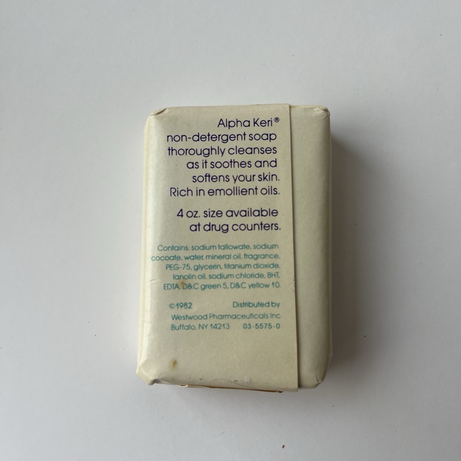 Alpha Keri Moisturizing Bar Vintage Soap 1982 1.5oz Travel Size