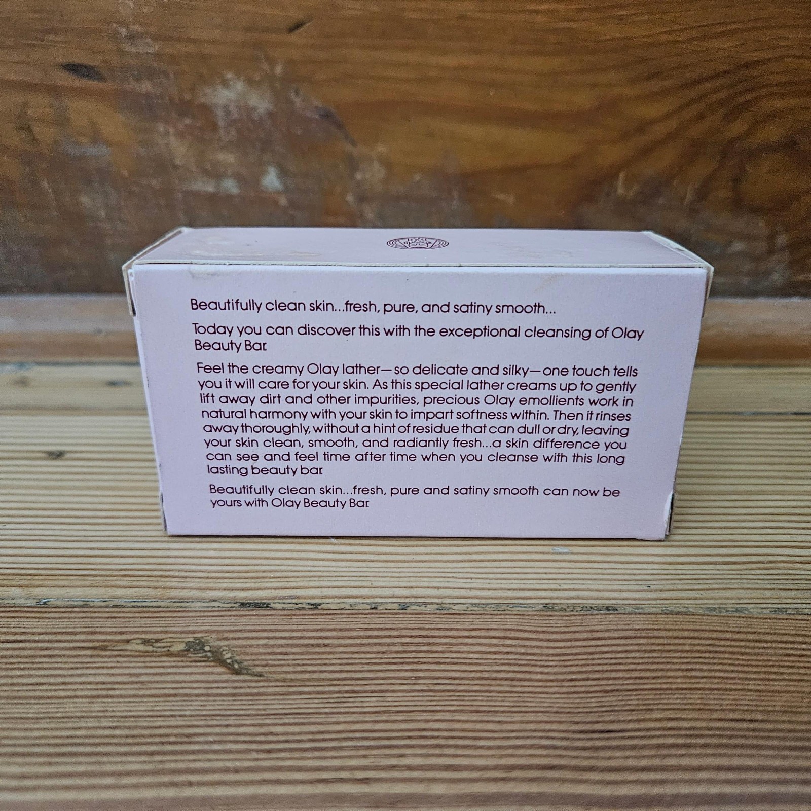 Vintage Oil of Olay Beauty Bar Soap, Pink Box, 2.75 oz, Open Box