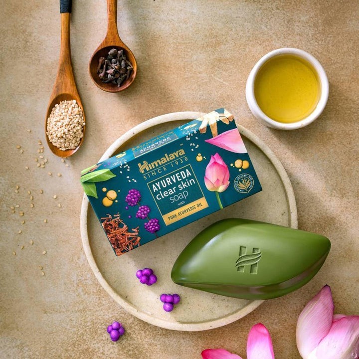 Himalaya | Ayurveda Clear Skin Soap | Complexion & Skin | Nourishing Bars | 125g