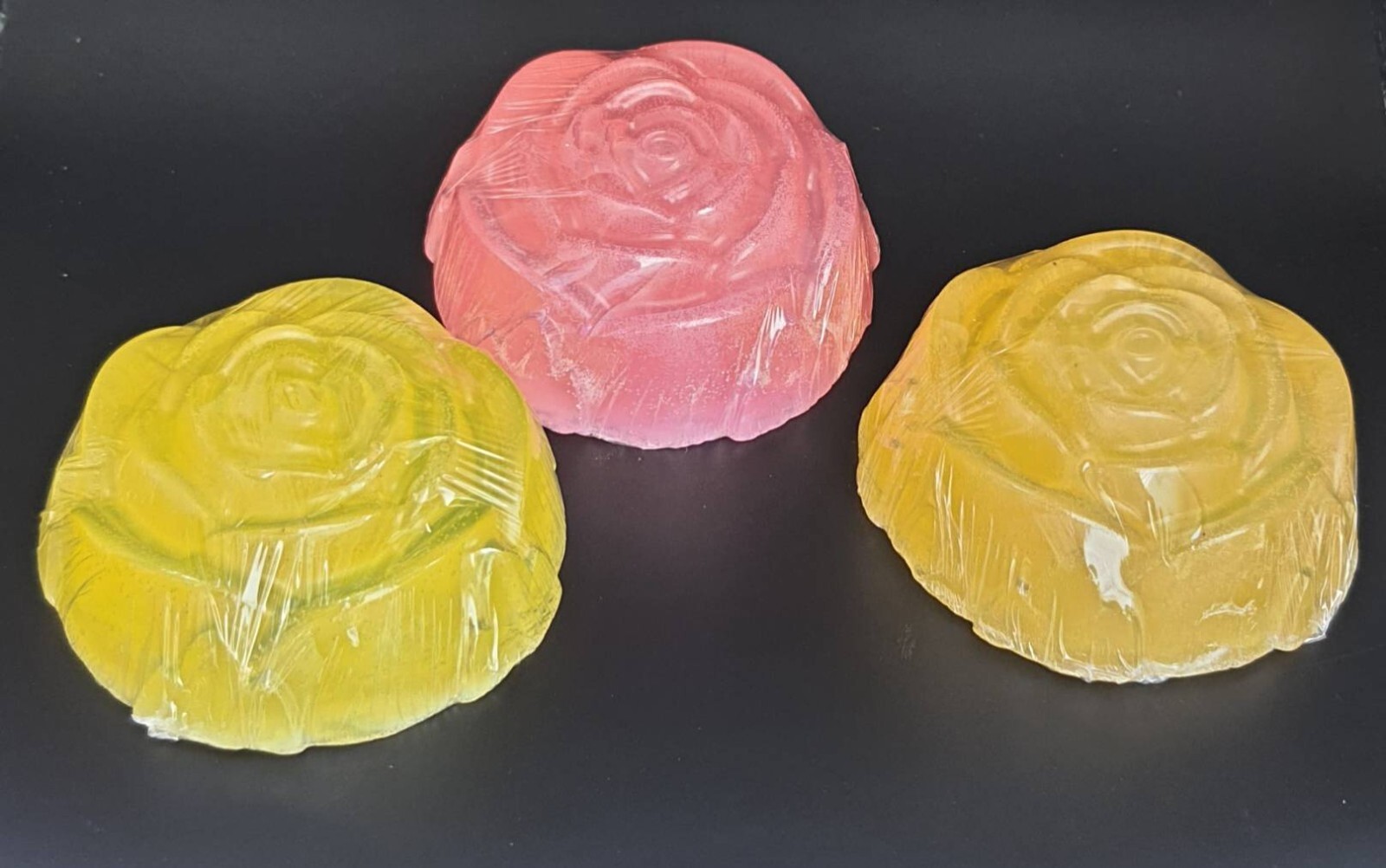HANDMADE SOAP WITH THAI FLOWERS FRAGRANCE
