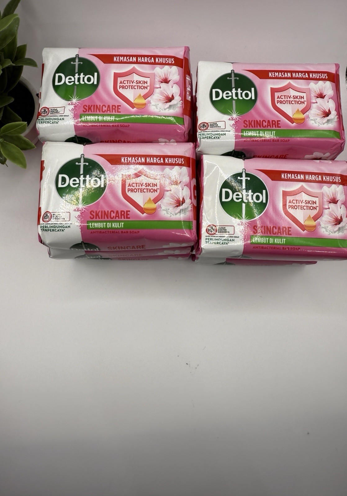 Dettol Skincare Antibacterial Bar Soap Sakura Blossom 100g Multipack 12 Bars