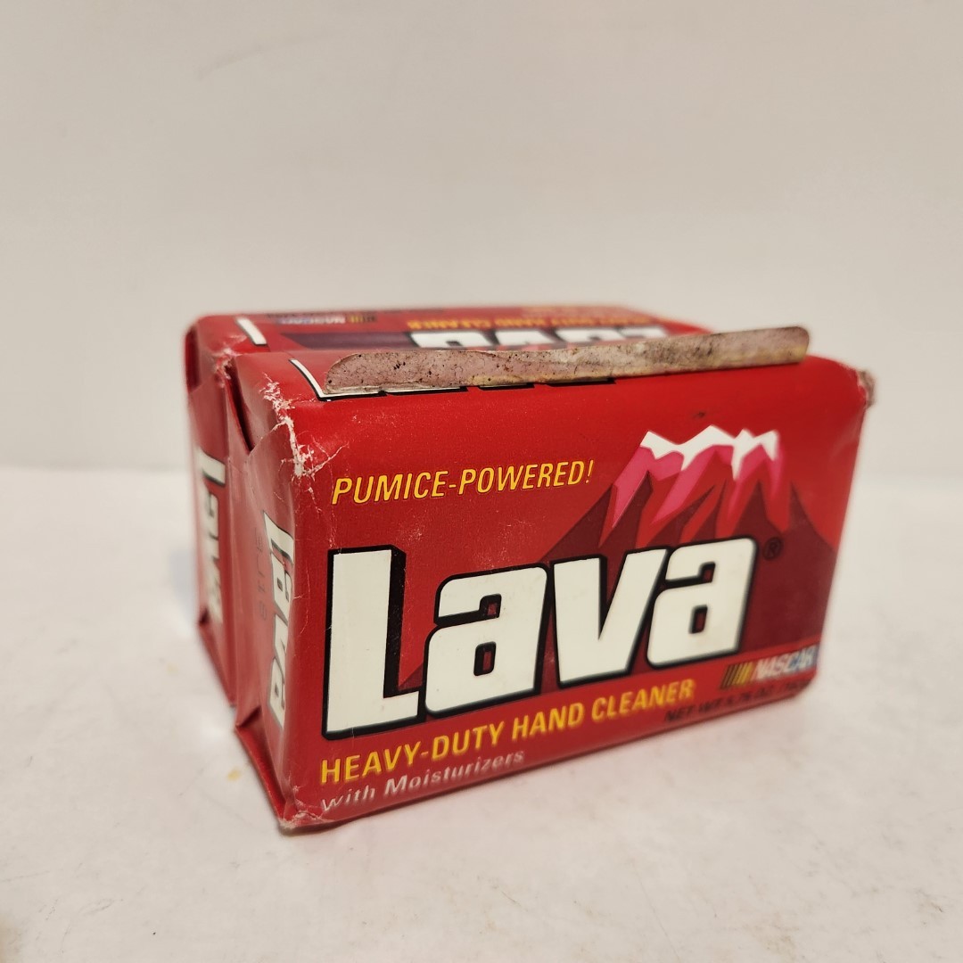 Lava Heavy Duty Hand Cleaner 2 Pack 5.75oz Bar Soap Red NASCAR Package