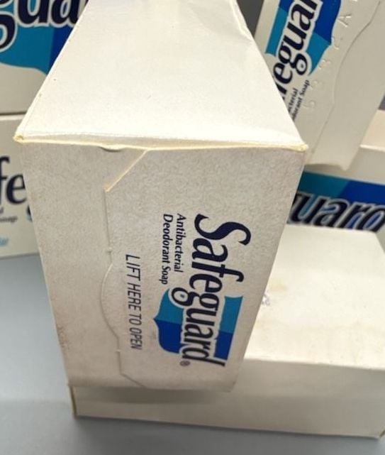 Safeguard Antibacterial Deodorant Beige Bath Sz Bar Soap 6 – 5 oz NOS 1994 Vtg
