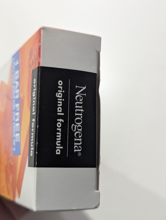 2 bars Neutrogena Transparent Facial Bars 3.5oz each Individually sealed