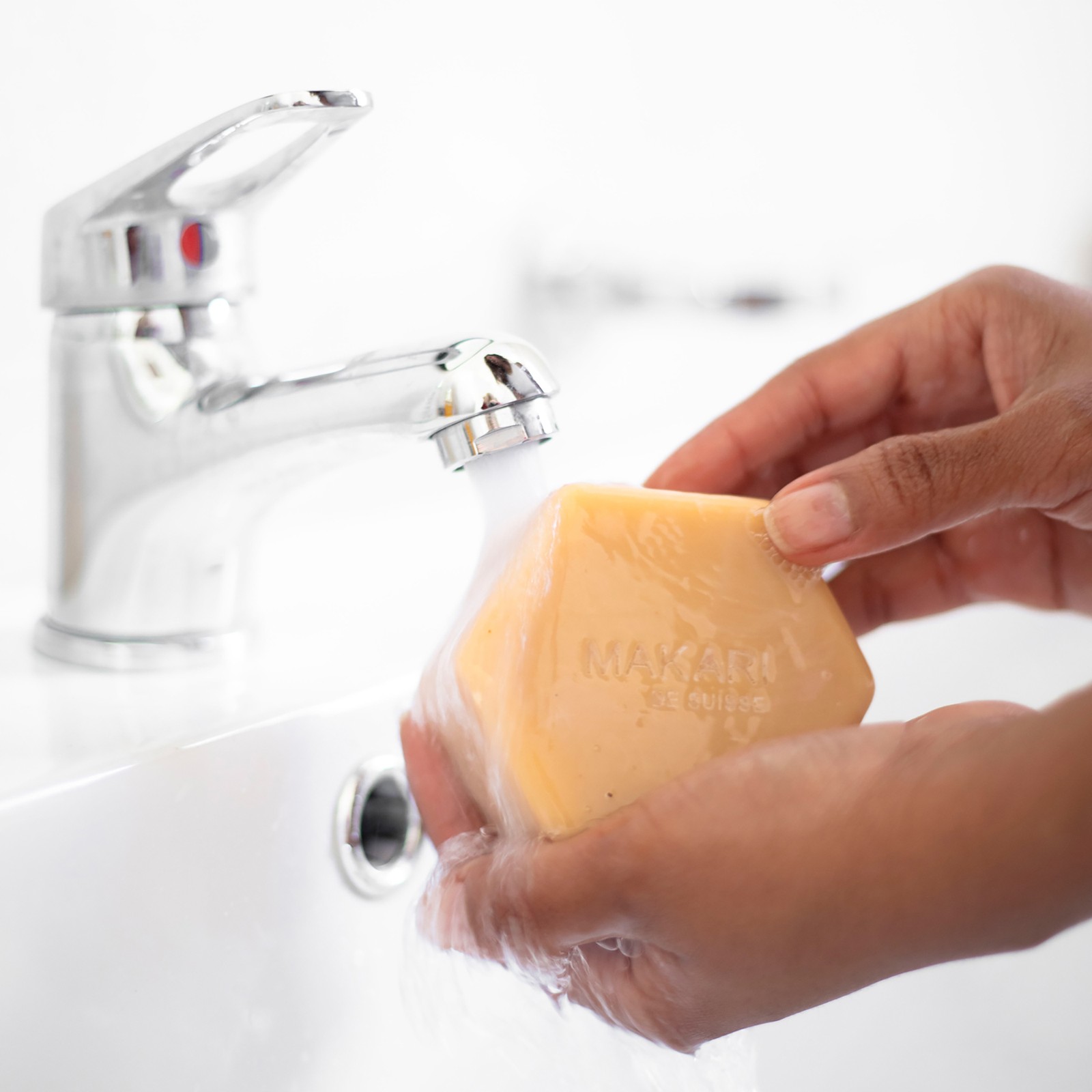 Sulfur Soap Clear Acnyl by Makari for Women – 7 oz Soap
