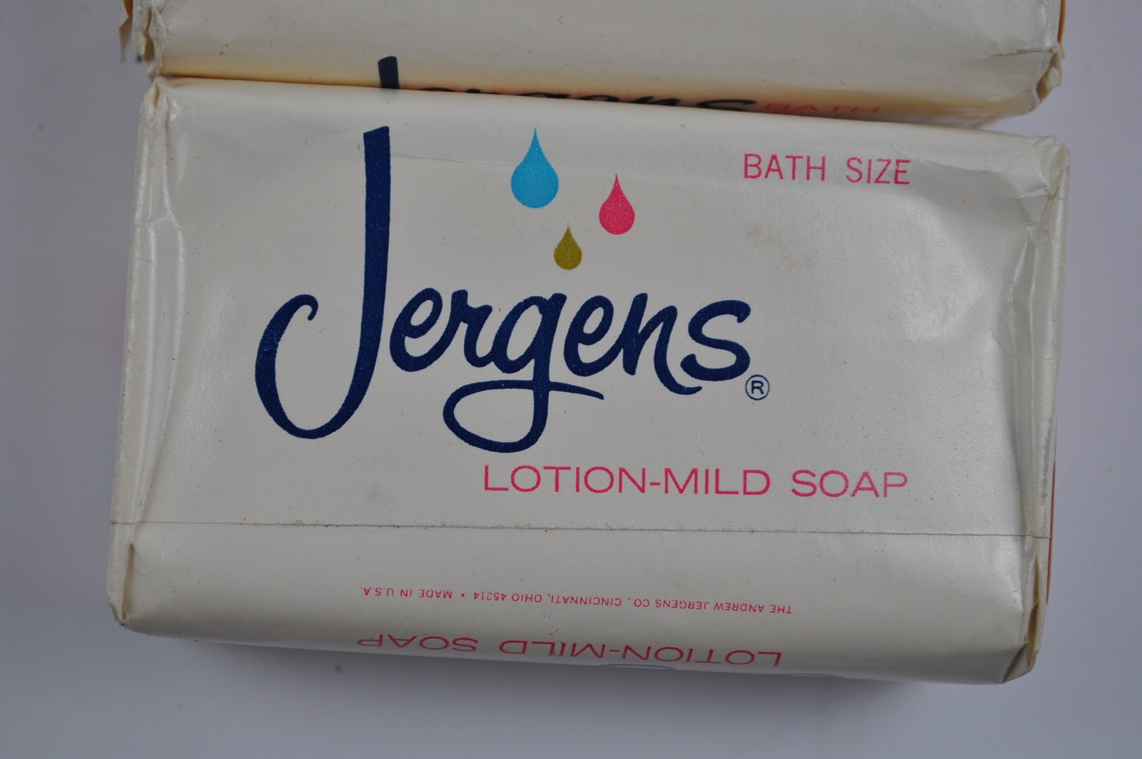 Vintage Lot of 4 JERGENS Lotion MILD Bar Soap 4.75 oz Facial Bath 60s