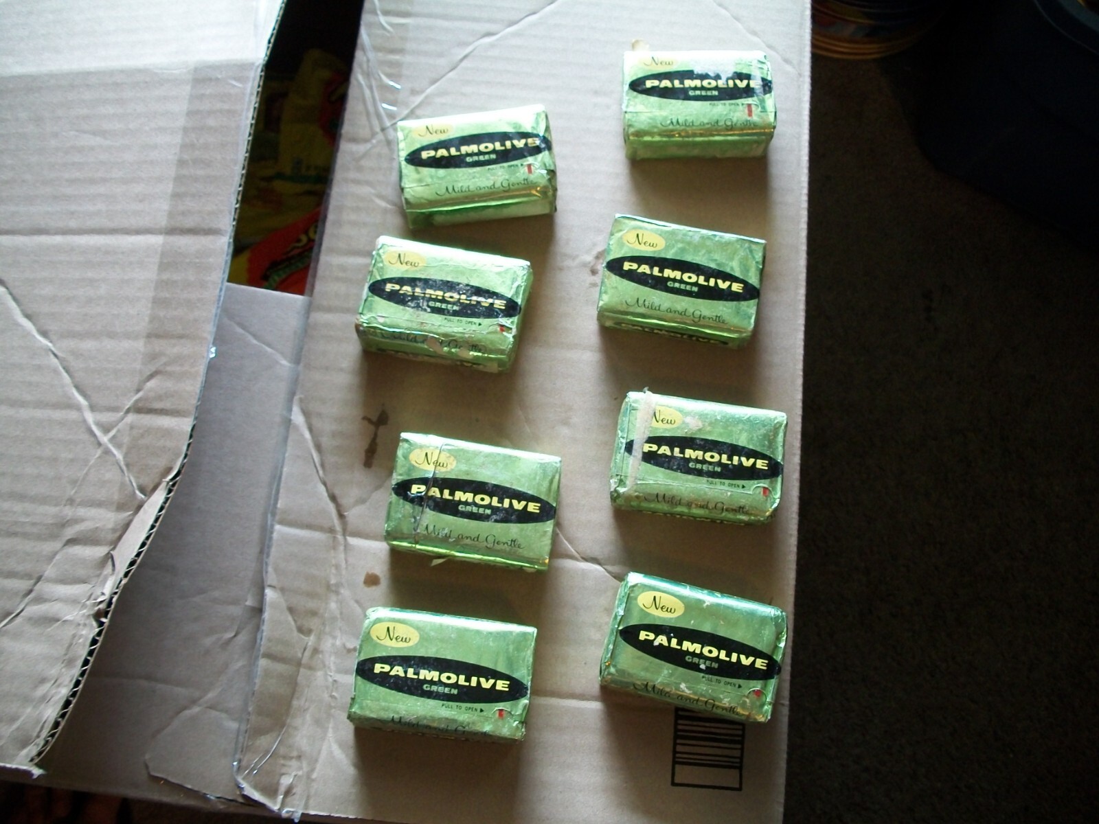 Vintage Palmolive Bath Size Bar Soap Green Foil 1960s New Rare HTF NOS 8 Count