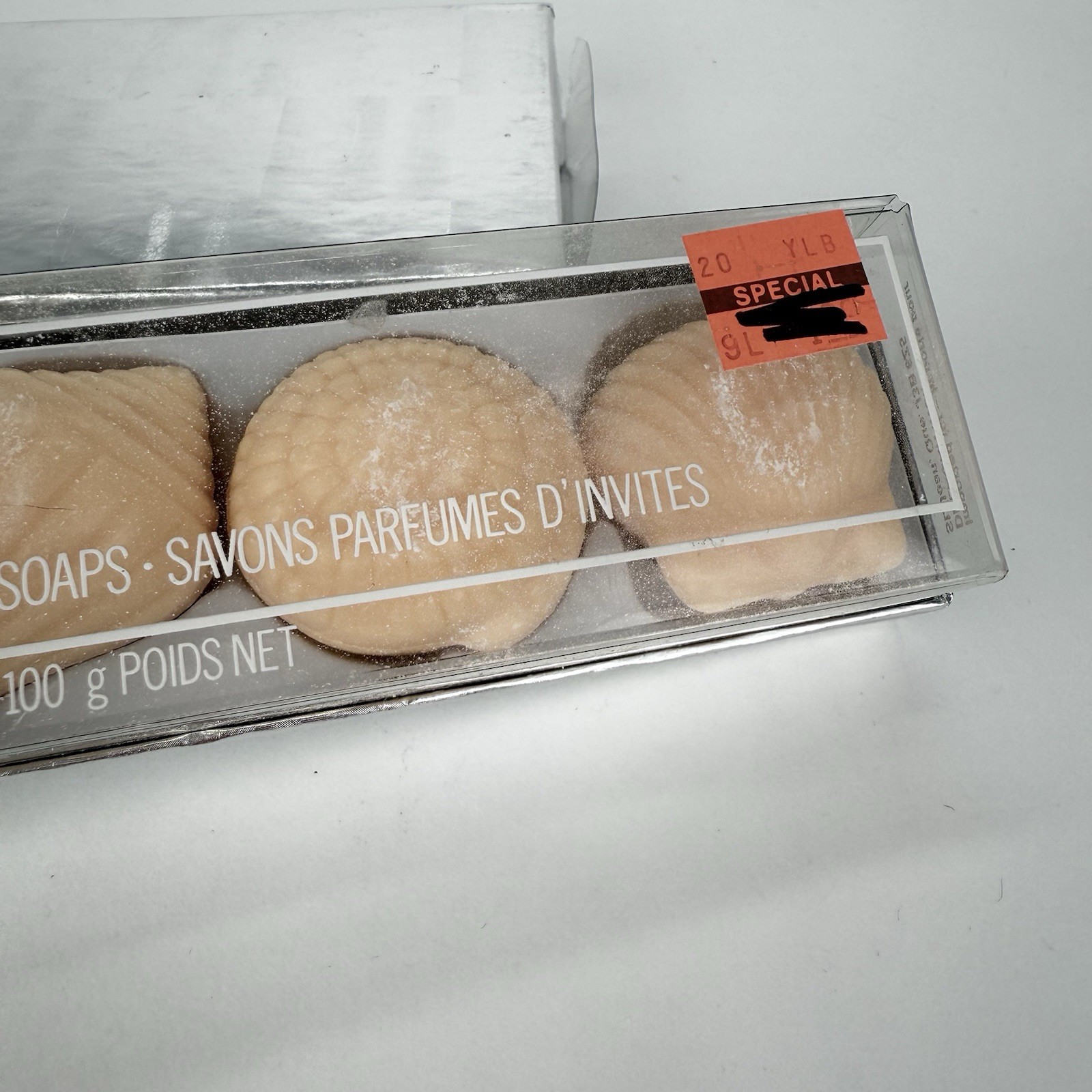 Vintage DeLaGar Perfumed Guest Soaps Seashell Shaped Coastal Cottagecore New Box