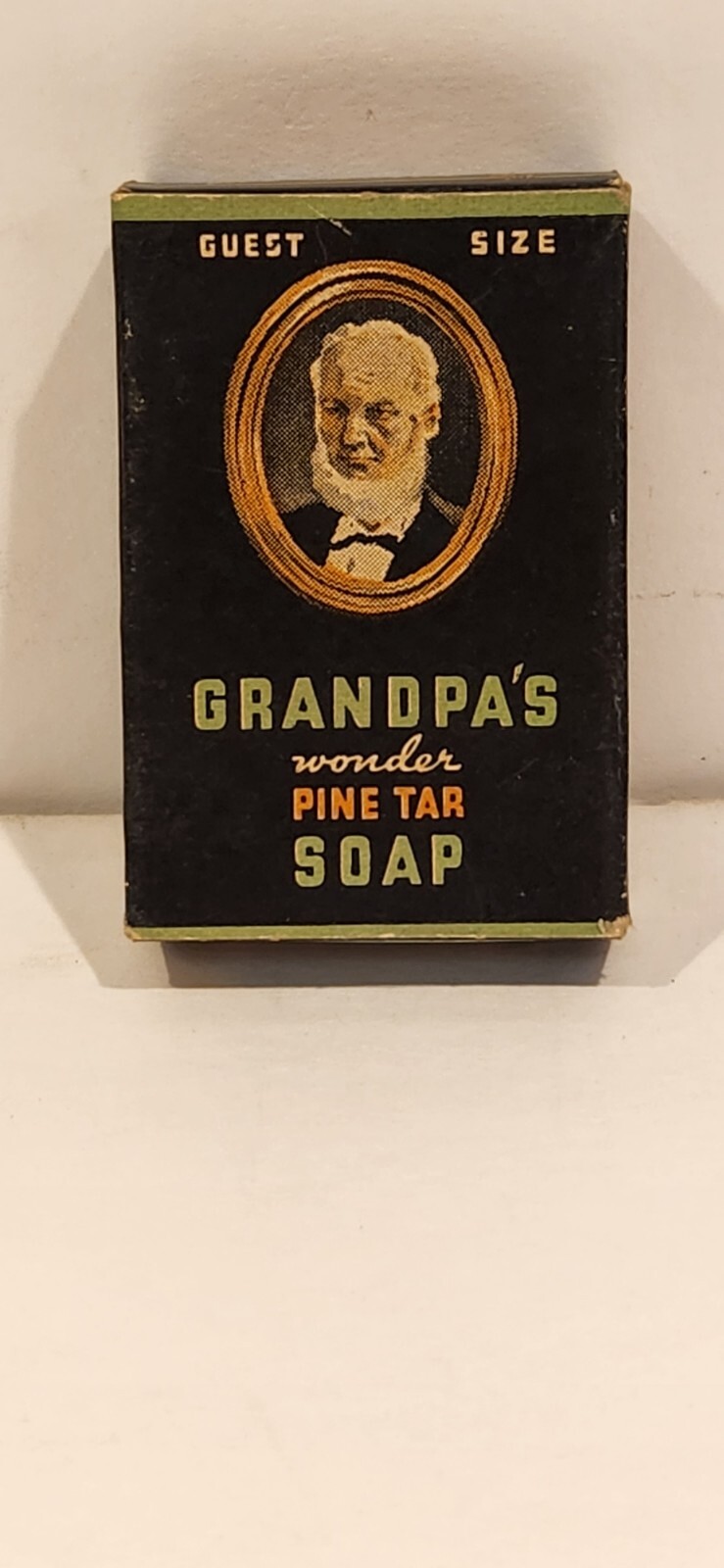 Vtg Grandpa’s Wonder Pine Tar Soap – Rare ” Guest Size ” Original W Box – Look!