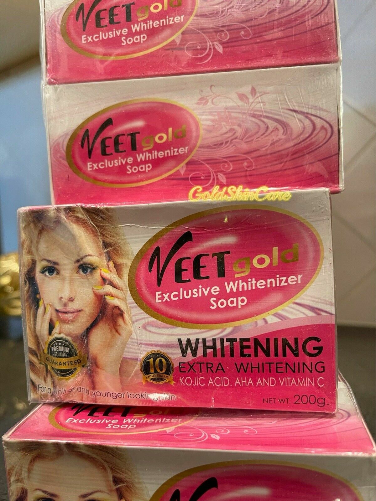 Veet gold exclusive soap