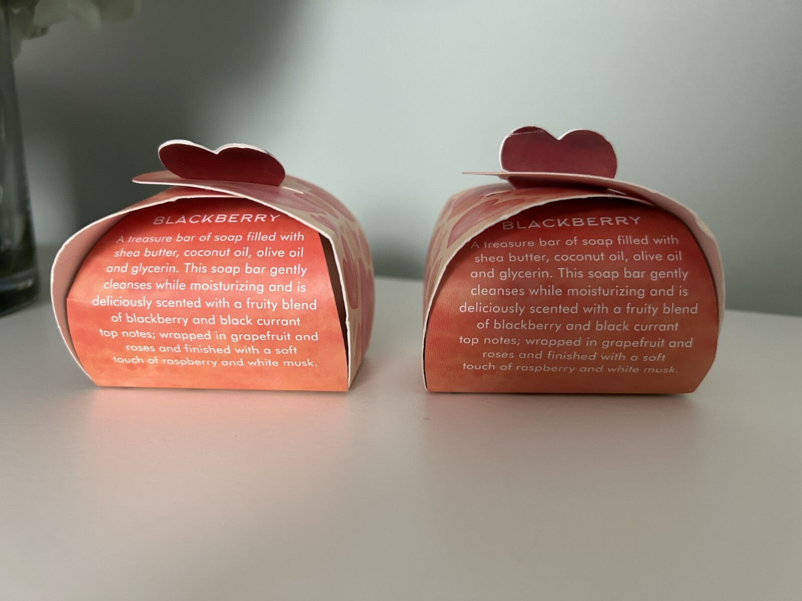 Amore Soap Shea Butter Gift Soap Bar with Gift Box, Blackberry, Set of 2, NIB