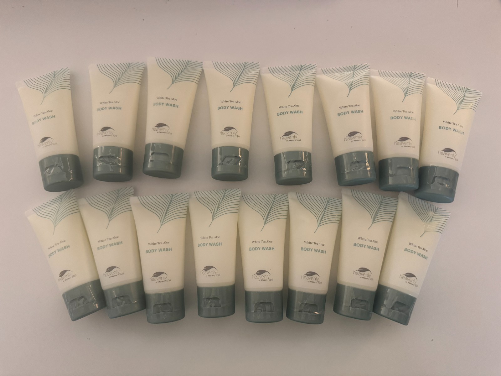 Westin Heavenly Spa White Tea Aloe Body Wash 1oz Lot of 16 Travel-size