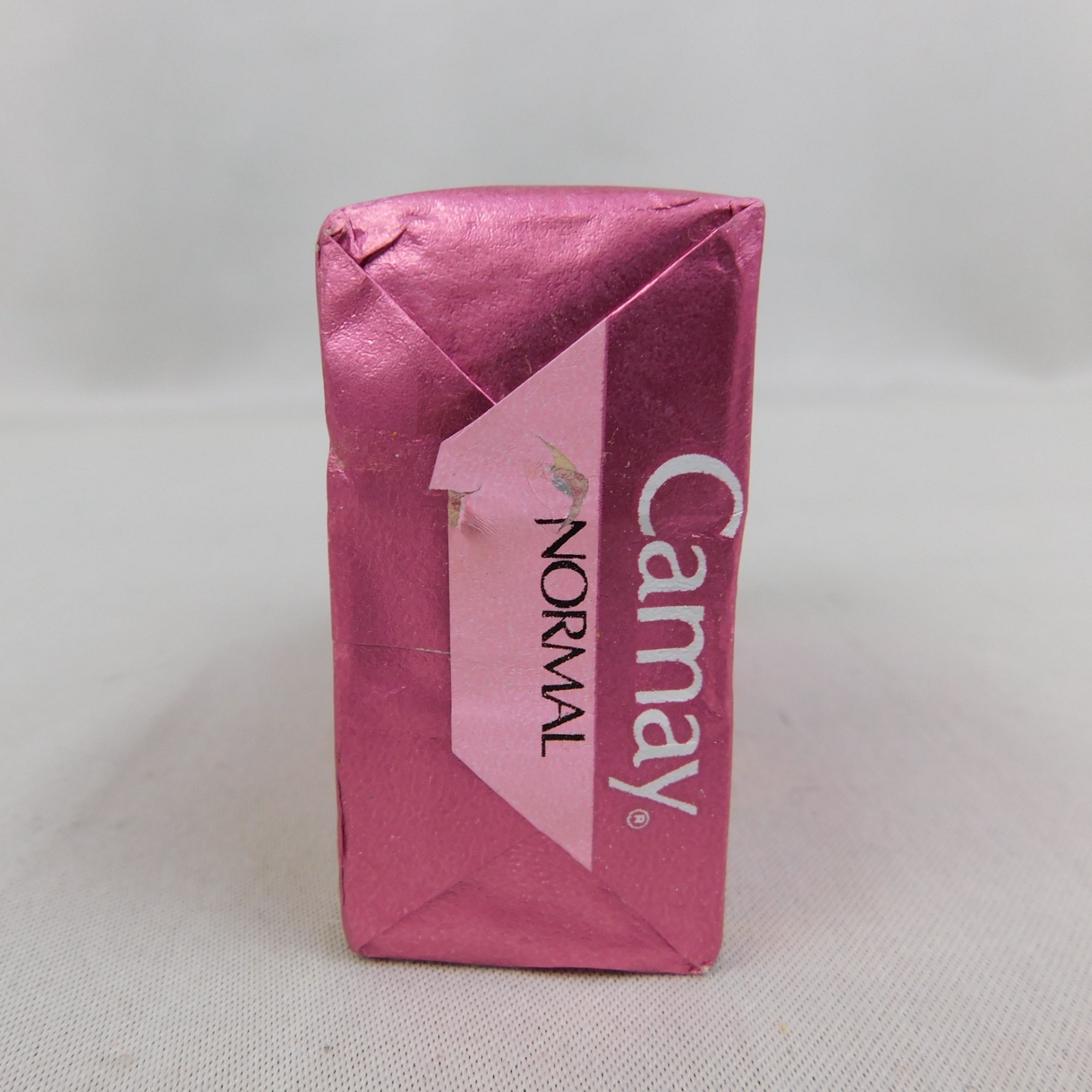 Vintage NOS Camay Beauty Soap Normal Skin 4.75 Bath Size Pink Package #A294