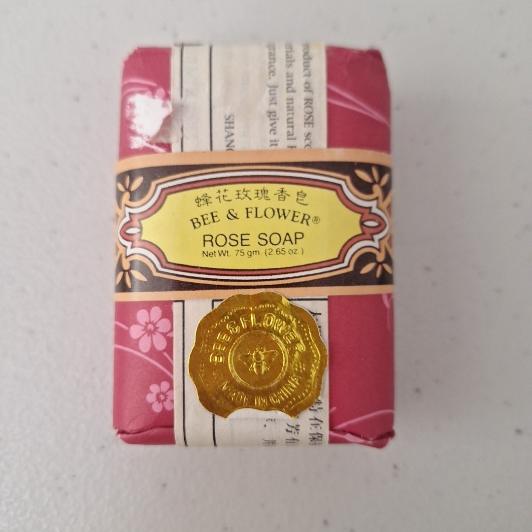 Vintage Bath Hand Soap Pumice Bar Bee & Flower Various Brands Lot Of 4 Bars NEW