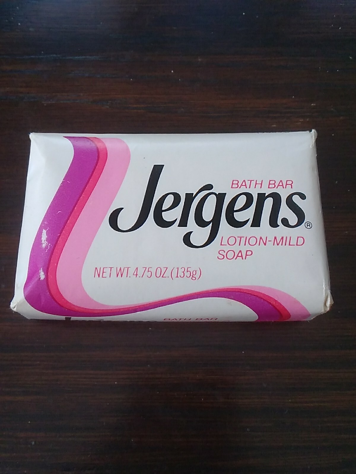Vintage 1960- 70s Jergens Lotion Mild Soap Bar sealed Bath Size Old Logo 4.75