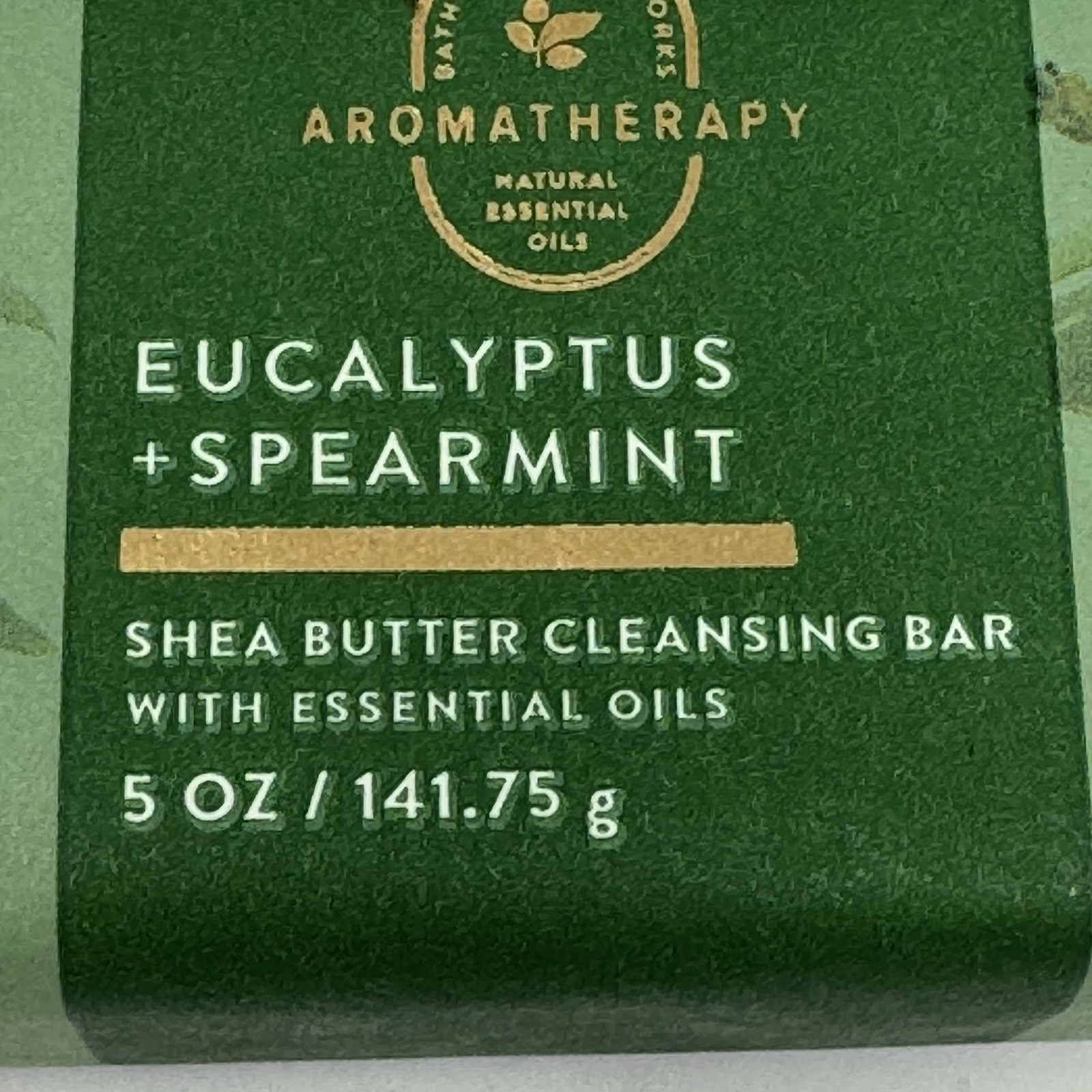Bath & Body Works Aromatherapy EUCALYPTUS & SPEARMINT 5oz Cleansing Bars x8
