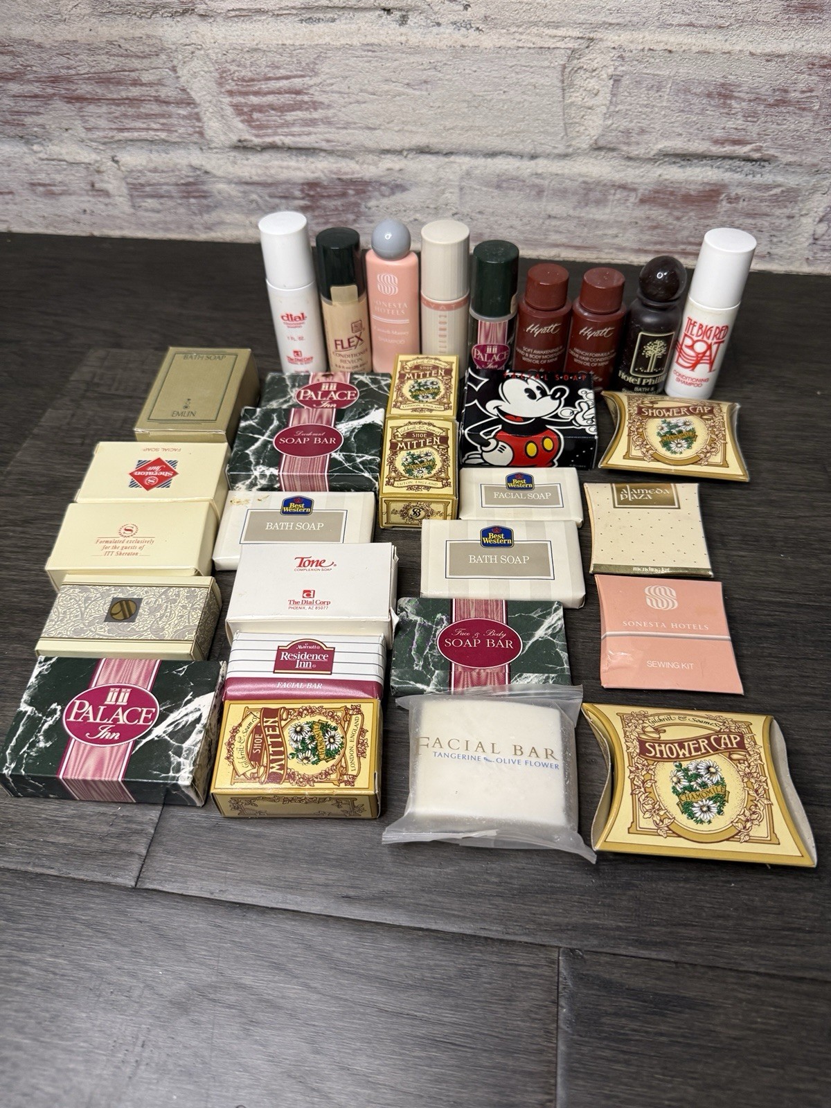 Lot of 30+ Miscellaneous HOTEL SOAP BARS Travel Various Brands + Extras Vintage