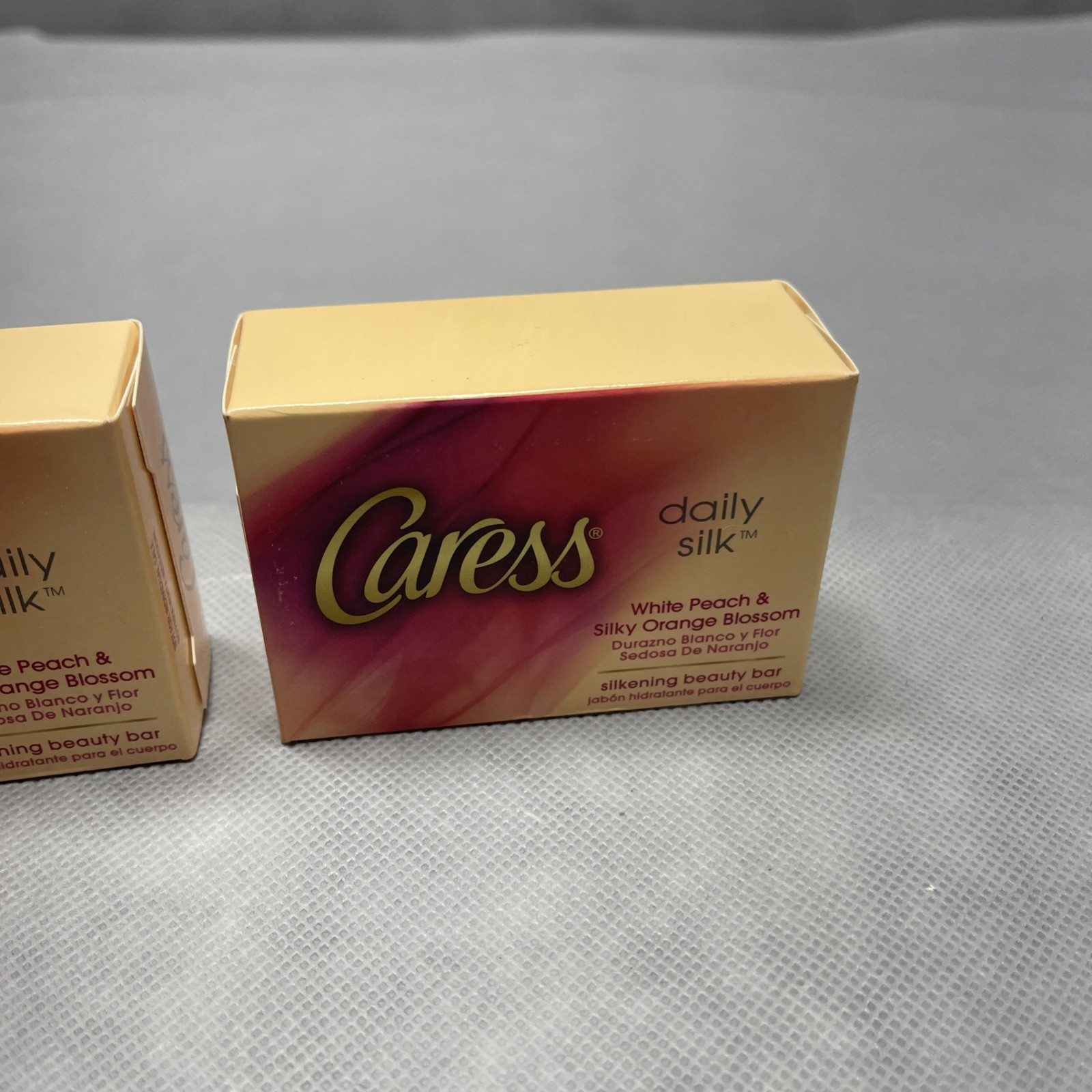 2 bars of Caress Daily Silk Soap White Peach Silky Orange Blossom 3.15 oz NIB