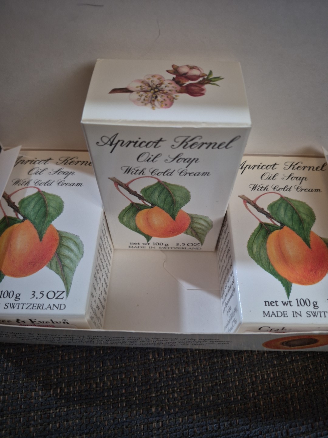 Title: Vintage Crabtree & Evelyn Apricot Kernel Oil Soap Set 3 x 100g 3.5oz…