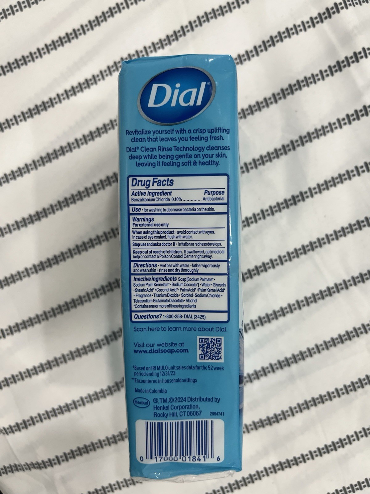 Dial Refresh & Renew Antibacterial Deodorant Bar Soap Spring Water Scent 8 Bars