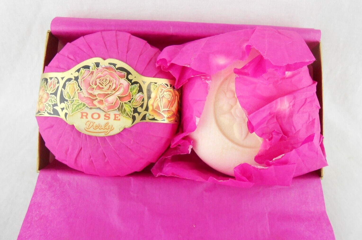 Verly Berlin Rose Luxury Vintage Perfumed Soap Rose 2 Cakes 5.2 oz New