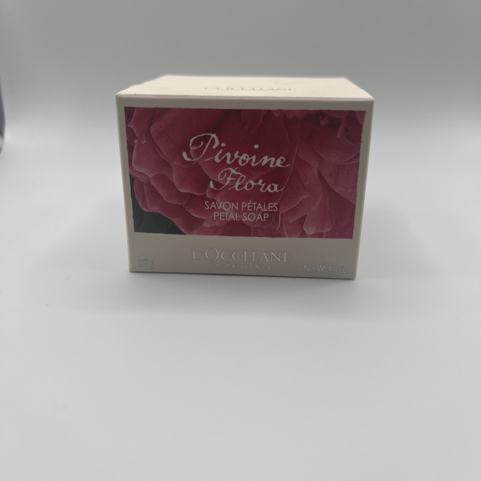 L’Occitane Pivoine Flora Petal Soap Peony 4.4 oz / 125 g NIB SEALED DISCONTINUED