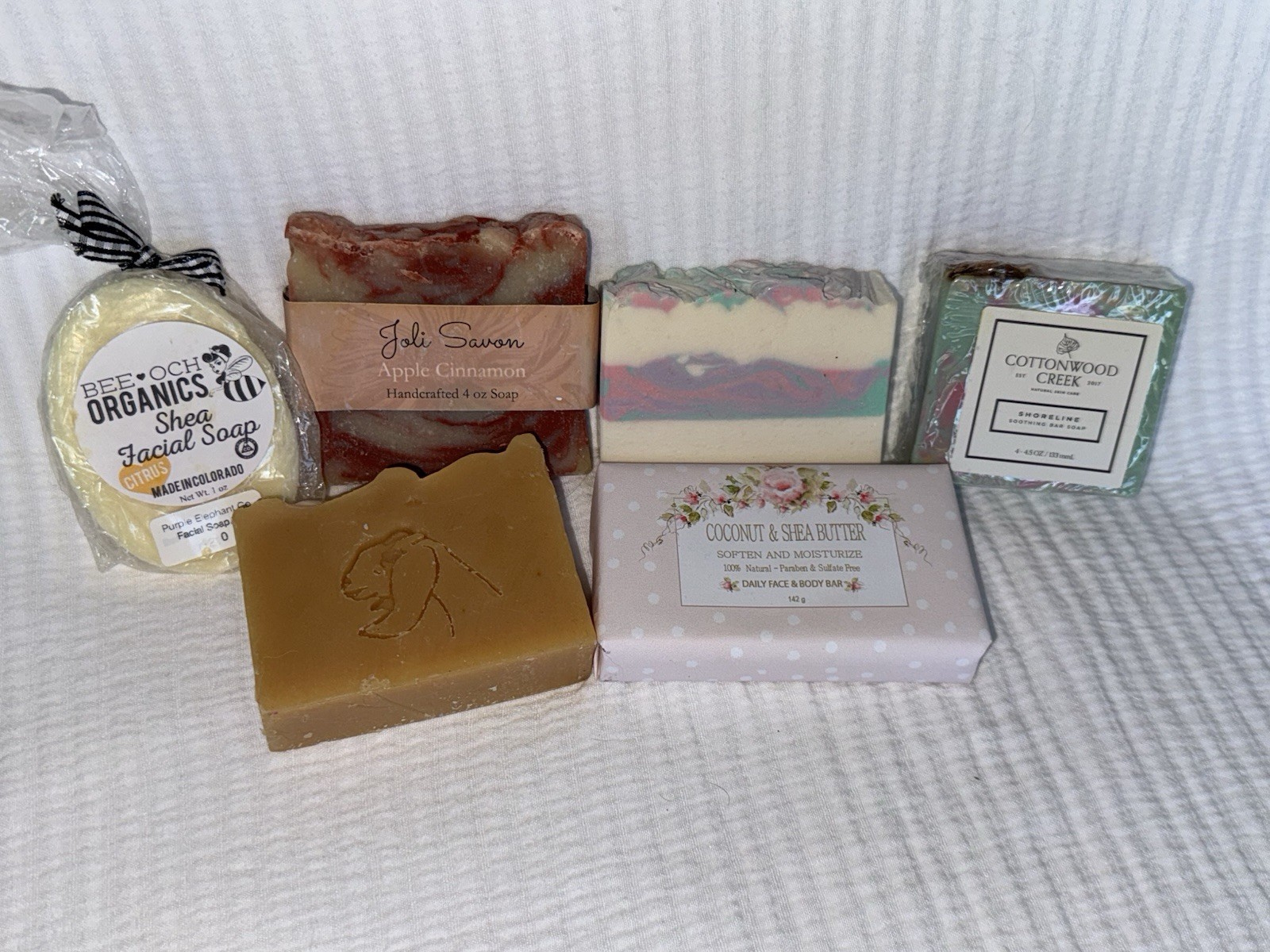 New Lot Of 6 Soap bundle lot Handcrafted Healthy Smell Good Perfect Gift